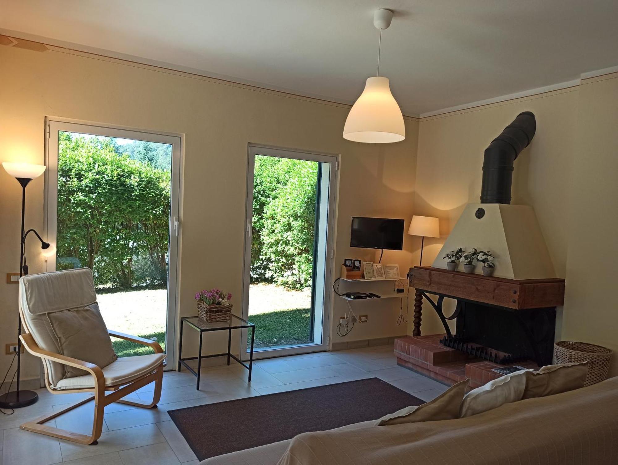 Il Bosco Di Campo Marzano Garden Apartments Borzonasca Phòng bức ảnh